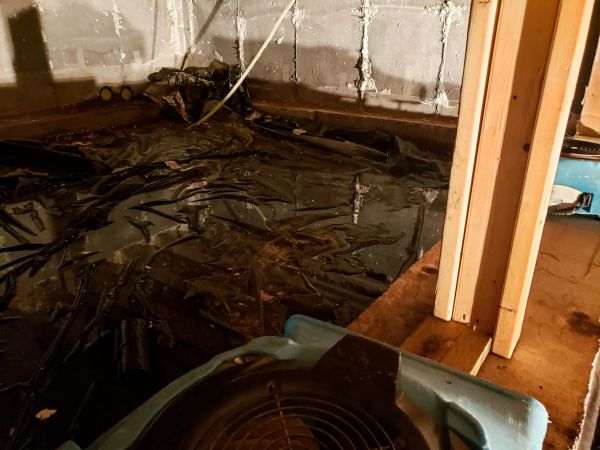 Cost of Crawlspace Water Cleanup in Corona